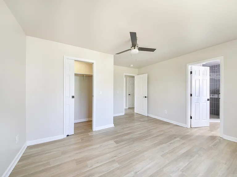 3109 Albion St — Photo 8