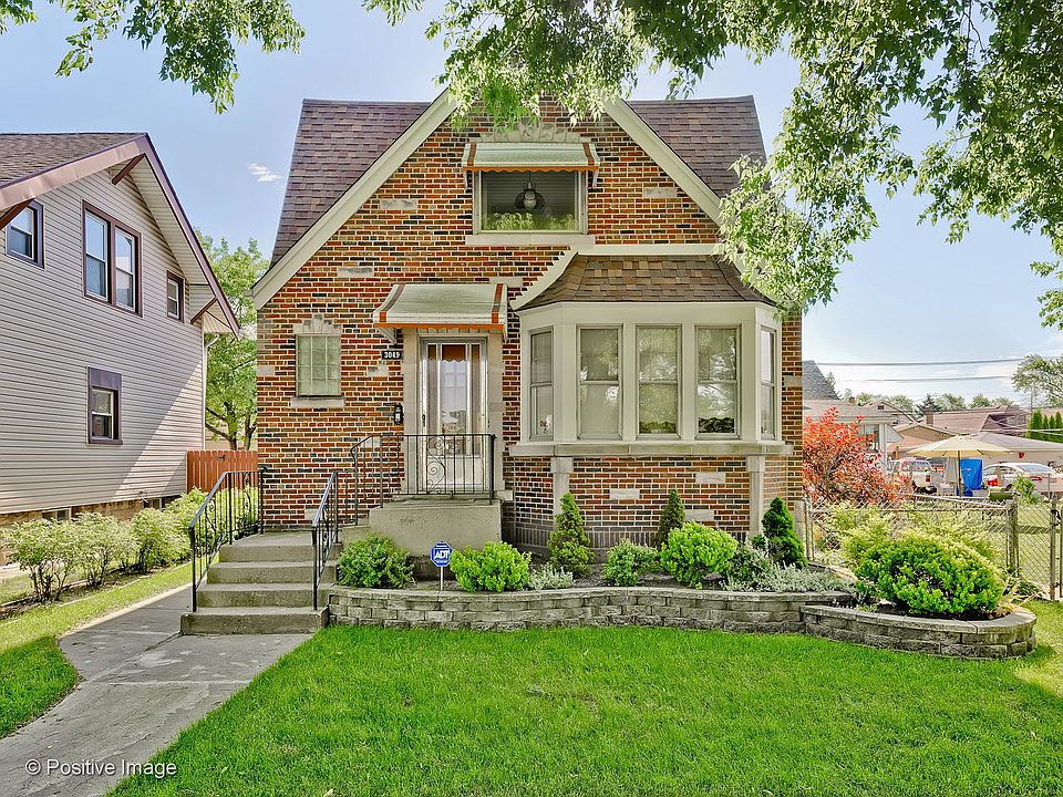 1st image of 3049 N Oak Park Ave