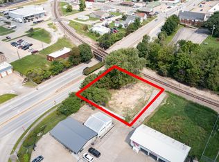 114 N Morley St, Moberly, MO 65270
