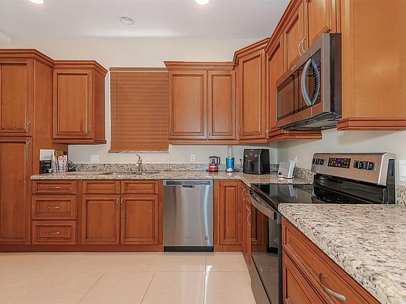 2nd image of 1141 NE 3rd Avenue #1141