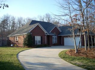 2905 Cameron Woods Dr, Monroe, NC 28110