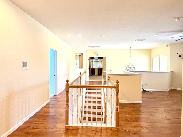 497 Williams St — Photo 48