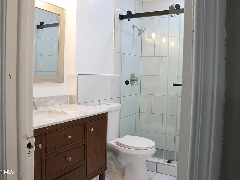 6704 La Cadena Dr — Photo 24