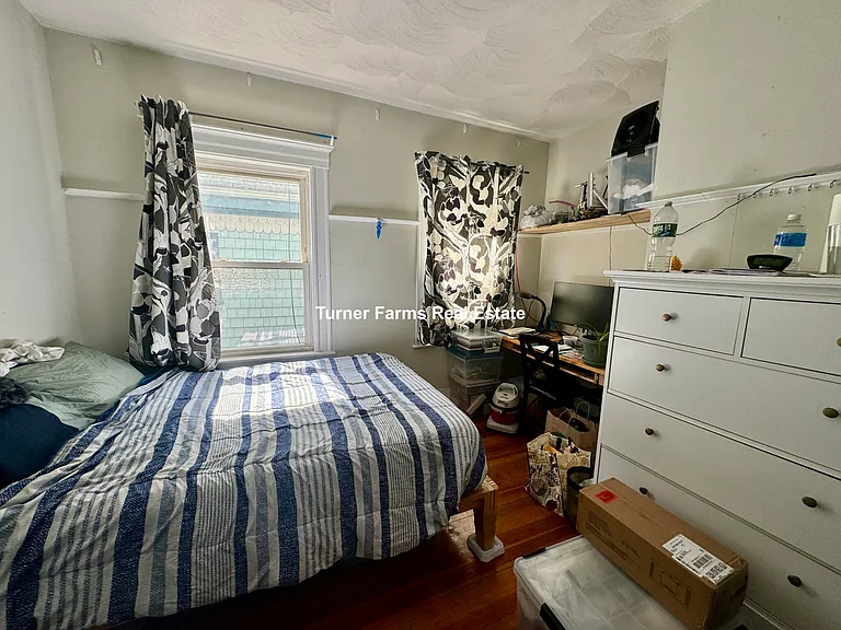 35 Cameron Ave #2R — Photo 11