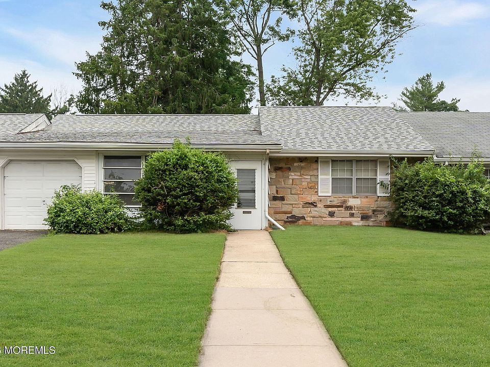 1st image of 86 Camellia Drive #B