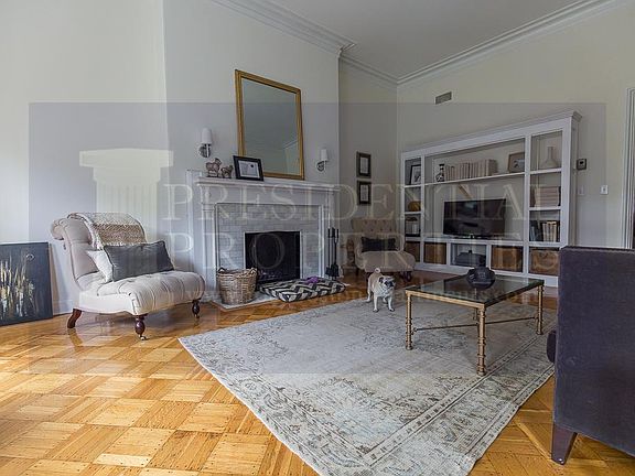 2nd image of 33 Marlborough St APT 3