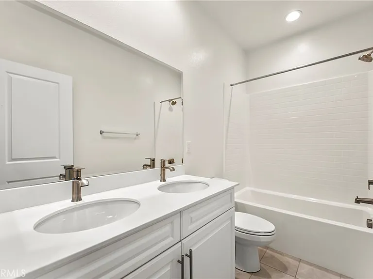 8916 Jasmine Dr — Photo 27