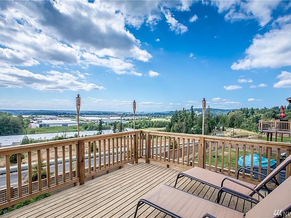 2nd image of 2836 81st Avenue Ct E