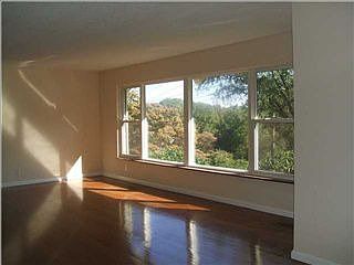 4th image of 4815 Murray Hills Dr