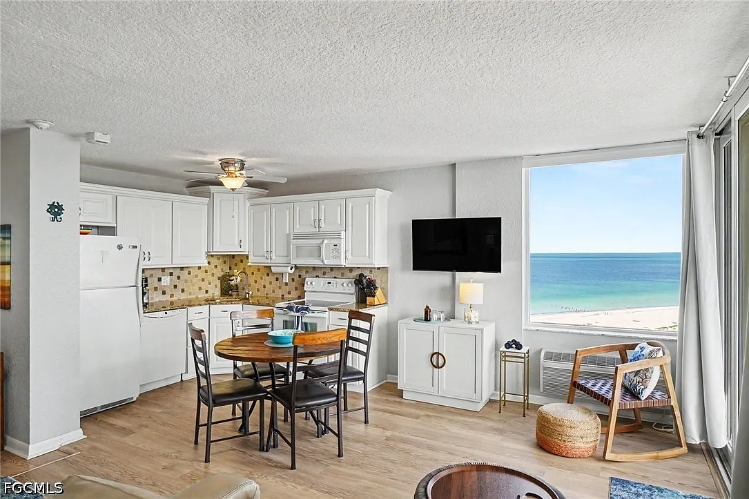 1 bed, 1.0 bath, 517 sqft, $7,500 — Photo 1