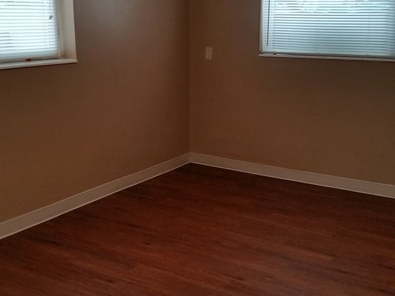 3rd image of 2642 S 800 E #B