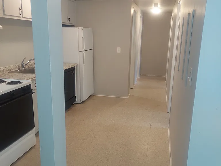711 Arch St #102 — Photo 1