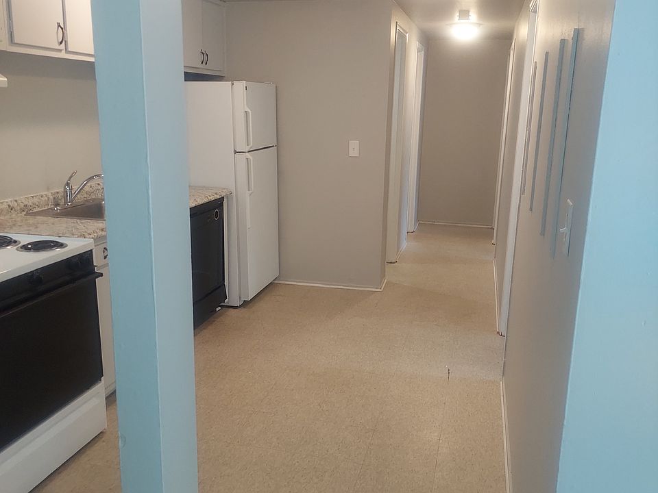1st image of 711 Arch St #102