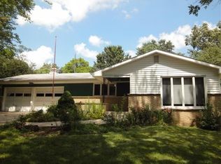 1000 S Jackson St, Papillion, NE 68046