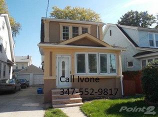 10521 188th St, Saint Albans, NY 11412