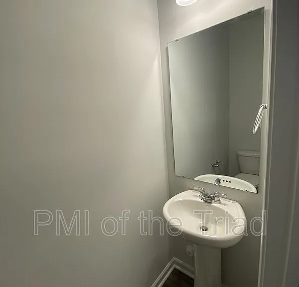 4006 Beckton Trl — Photo 4