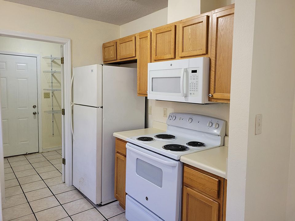 1st image of 3356 La Leyenda Ct APT A