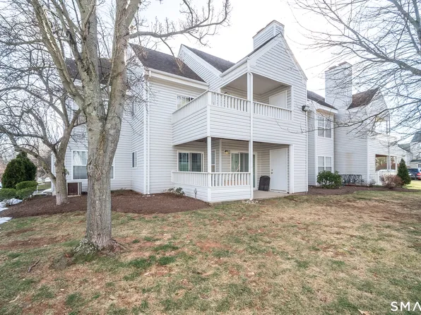 14 Forest Glen Circle #10, Middletown, CT 06457