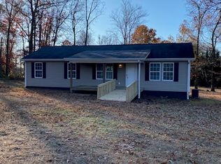 1025 Donald Dr, Boonville, NC 27011