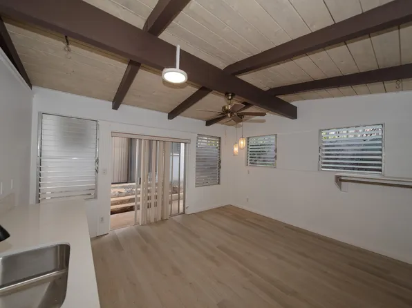 1549 Molina St, Honolulu, HI 96818