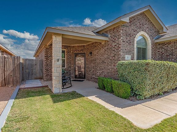 3rd image of 10 Purple Sage Ranch Cir