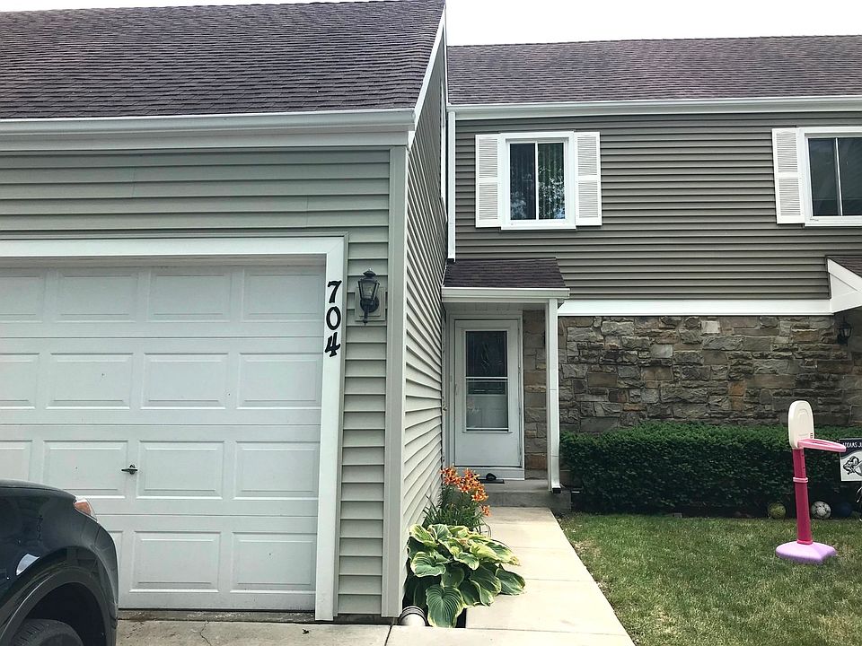 1st image of 704 Haddam Way S