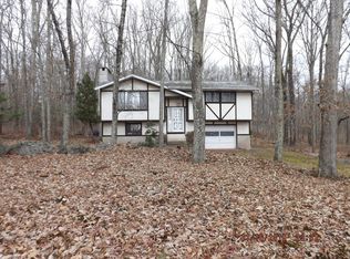 773 Snow Hill Rd, Cresco, PA 18326