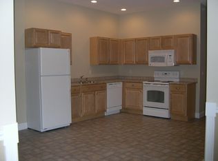 85 Wall St APT 5, Plattsburgh, NY 12901