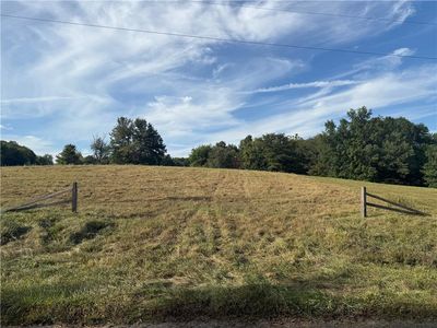 1839 Lake Viking Ter, Gallatin, MO, 64640