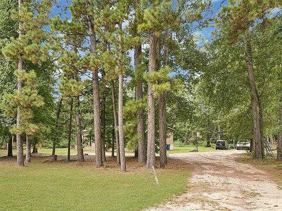 2nd image of 635 County Road 2175