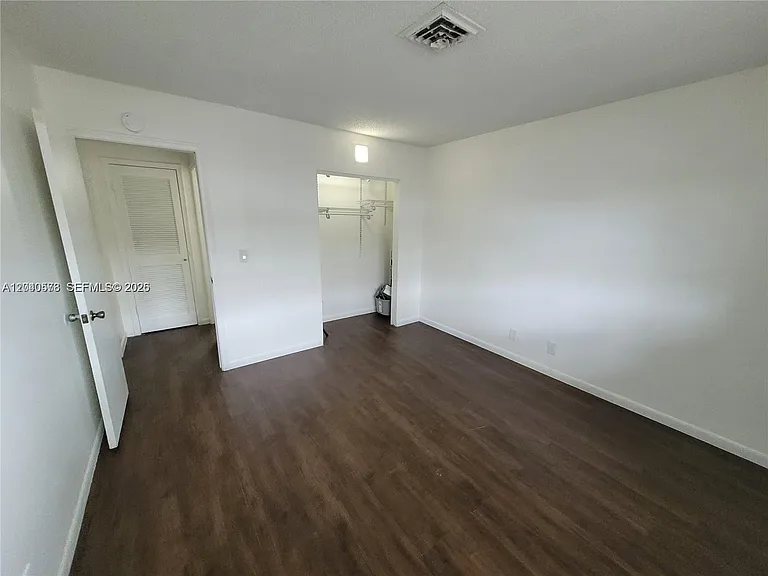 2832 W Fillmore St #18 — Photo 12