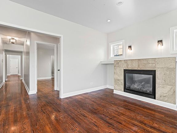 5th image of 1426 N Austin Blvd Unit 3