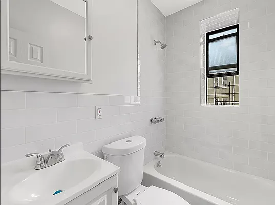 Rented by REAL New York | media 4