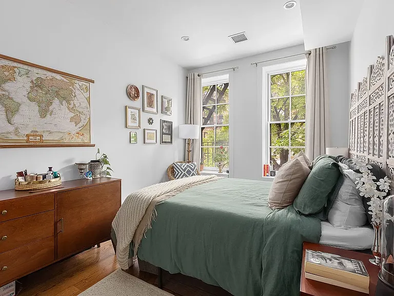 840 Franklin Ave #3F — Photo 3