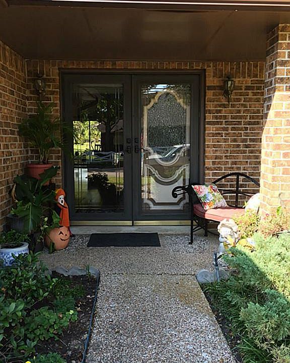 1st image of 822 Country Place Blvd