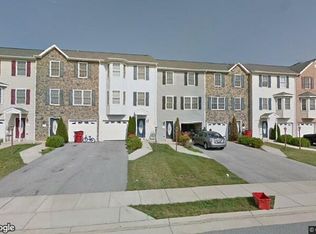 99 Fuzzy Tail Dr, Ranson, WV 25438