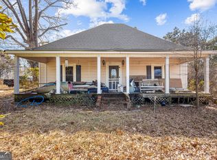 1100 Lake Paradise Rd, Winston, GA 30180