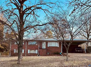 213 Pineridge Dr, Gadsden, AL 35904