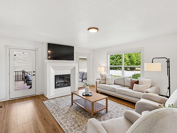 5th image of 85 Broderick Dr