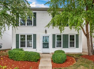 119 Presidential Blvd, Oswego, IL