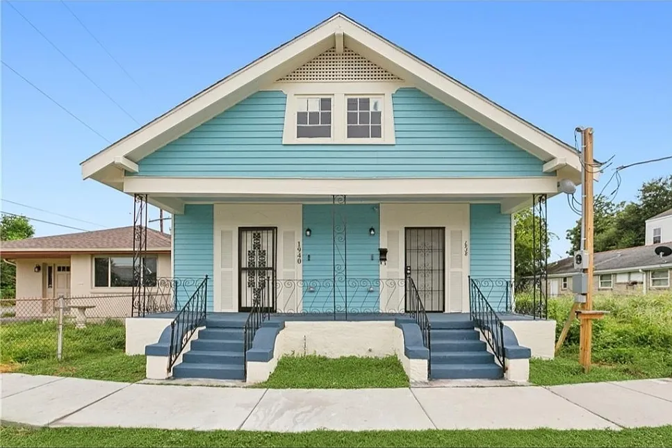 2 bed, 900 sqft, $1,700 — Photo 1
