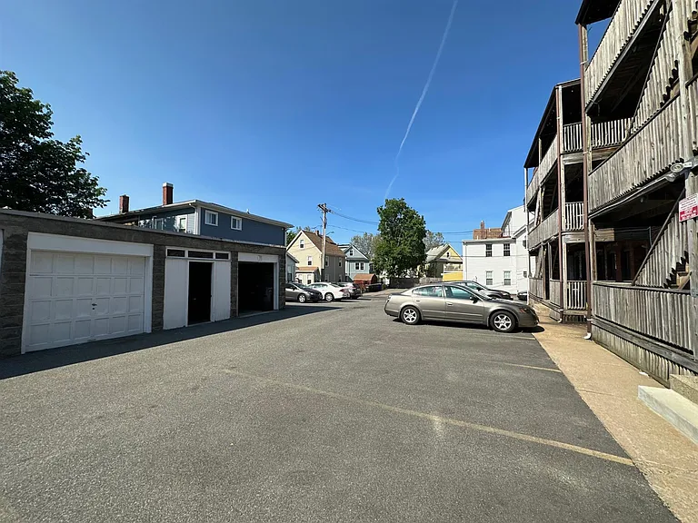 41 Ivaloo St #8 — Photo 16