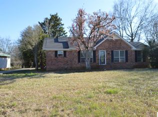 605 E Main St, Oak Grove, LA 71263