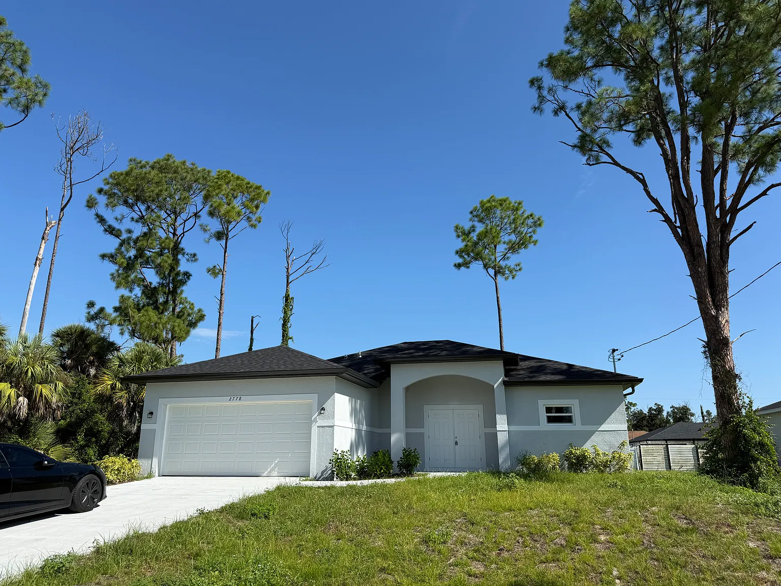 3 bed, 1600 sqft, $2,050 — Photo 2
