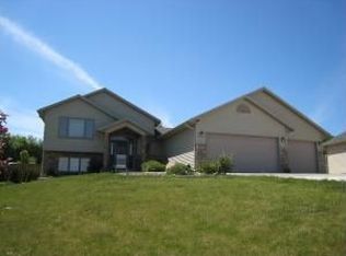 5105 61st St SE, Rochester, MN 55904