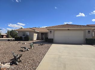 924 E Saguaro Dr, Pearce, AZ 85625
