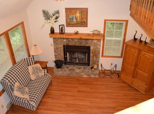 84 Hawk Nest Rd, Maggie Valley, NC 28751