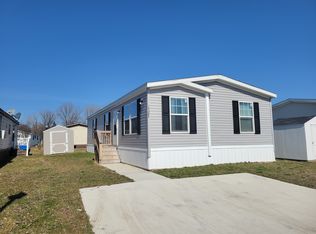 38000 Le Chateau Blvd #826, Clinton Township, MI 48038