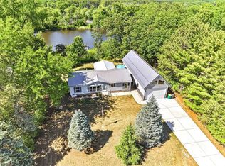 W5510 Oxbow Trl, Princeton, WI 54968