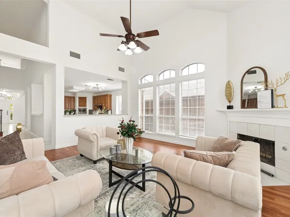 2337 Ravenhurst Dr, Plano, TX 75025